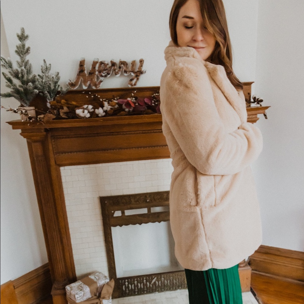 Extremely soft teddy jacket - Picture 5 of 13